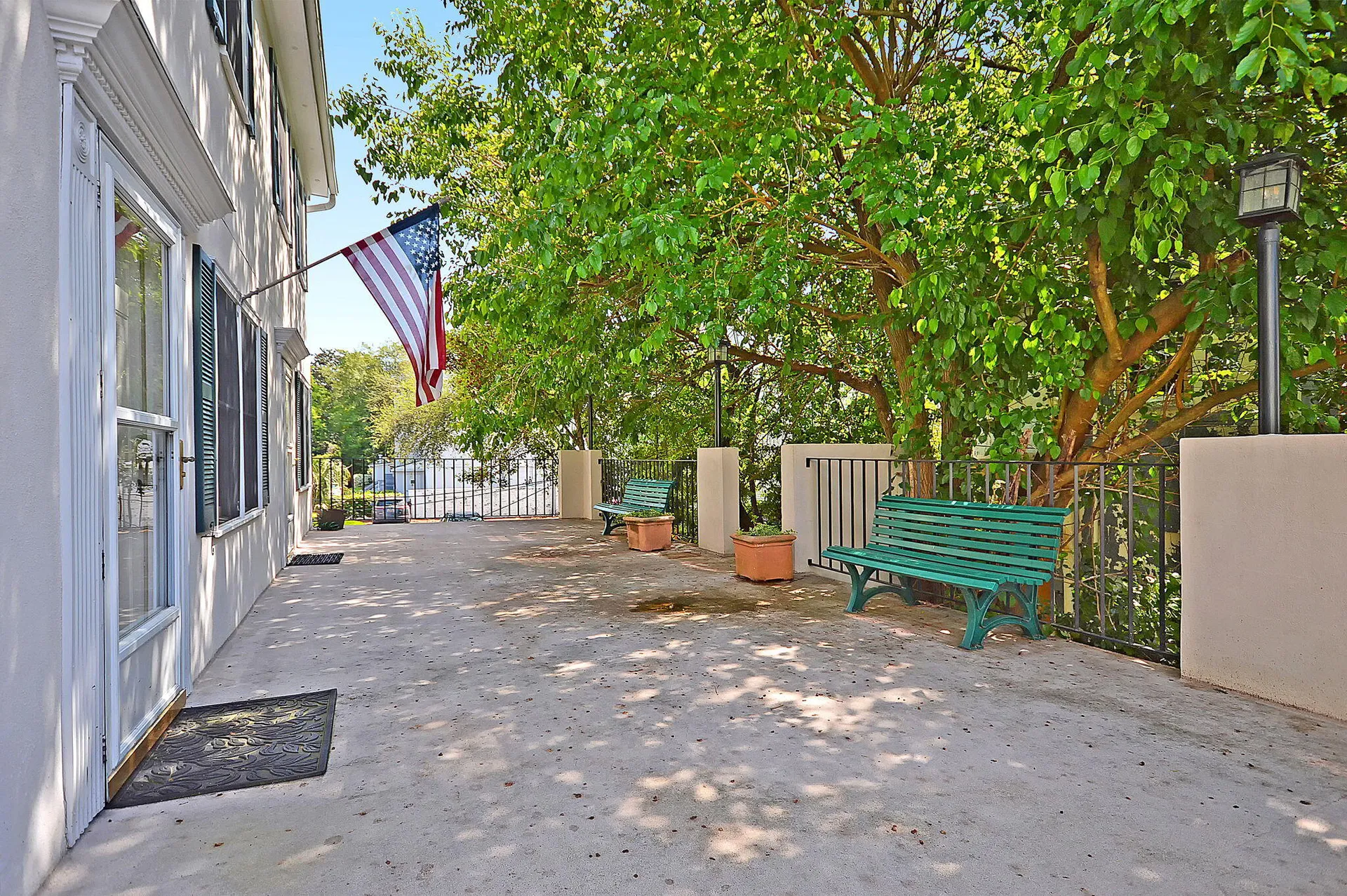 Property image 4 at 15 Horlbeck Alley 7, Charleston, SC 29401