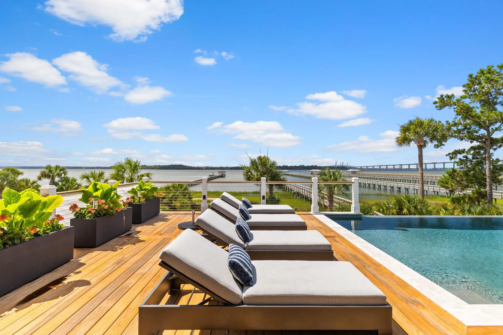 Property image 3 at 553 Old Compass Road, Daniel Island, SC 29492