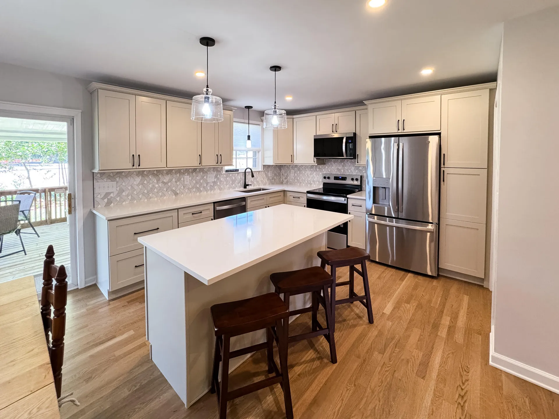 Property image 5 at 1261 Hampshire Road, Charleston, SC 29412