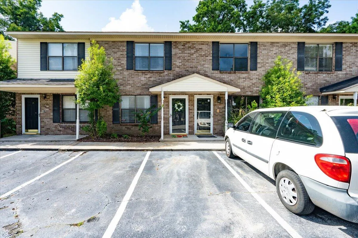The Riverway at Aichele Terrace, North Charleston Community