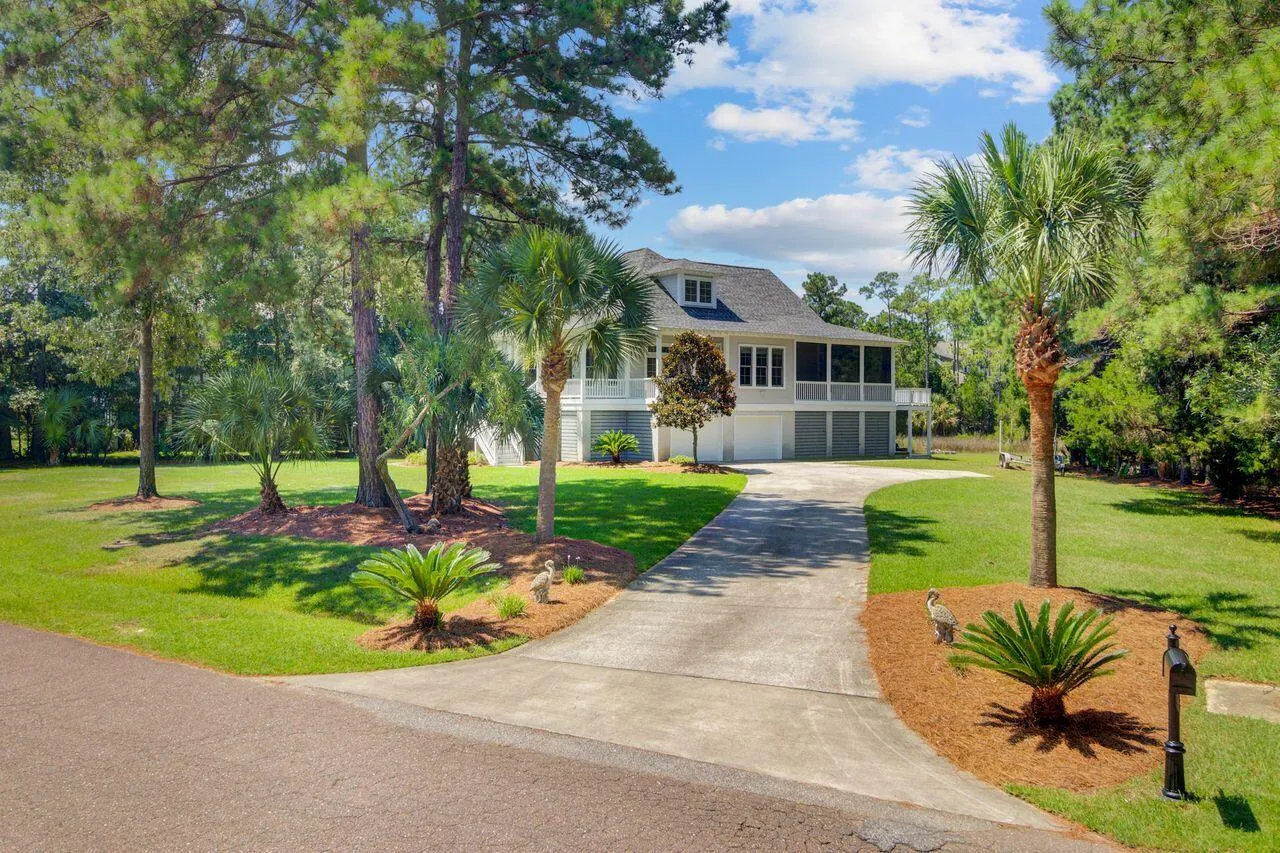 Property image 2 at 350 Commonwealth Road, Mount Pleasant, SC 29466