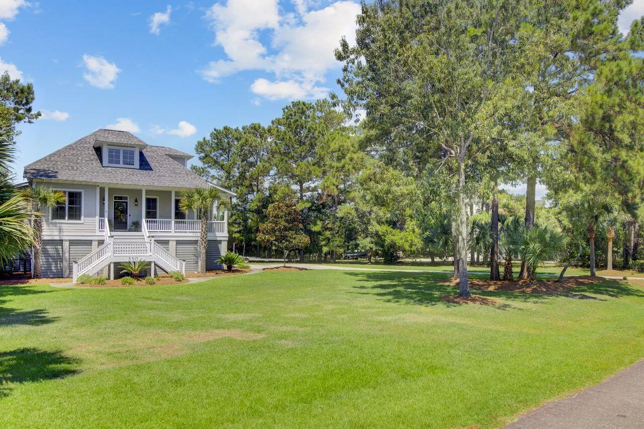 Property image 4 at 350 Commonwealth Road, Mount Pleasant, SC 29466