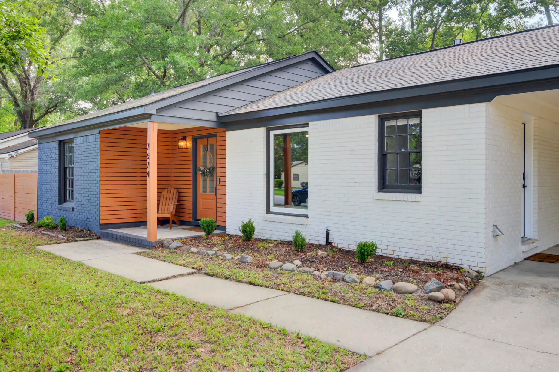 Property image 3 at 7674 Chippendale Road, North Charleston, SC 29420