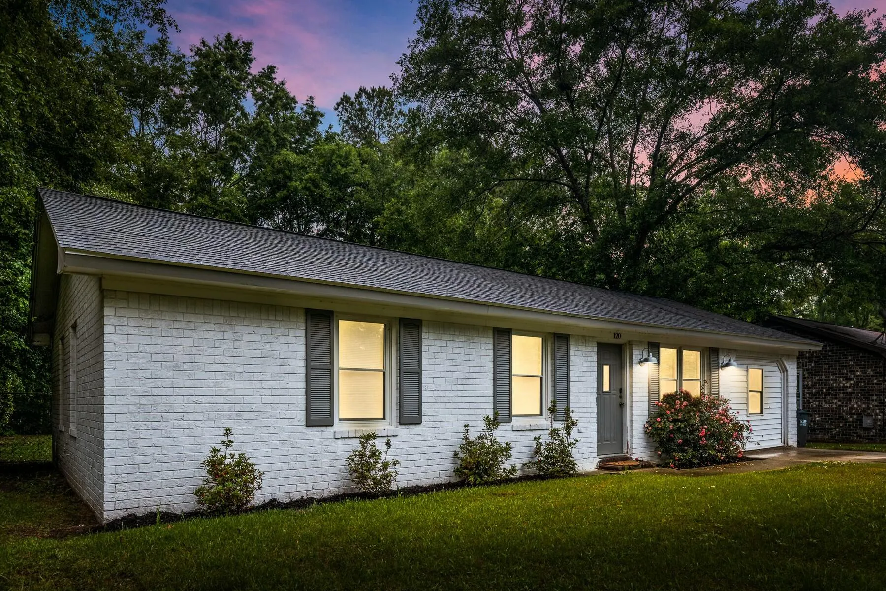 120 Lisa Drive