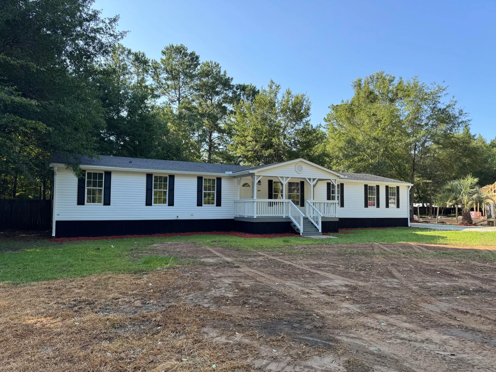 Property image 3 at 260 Lake Drive, Summerville, SC 29483