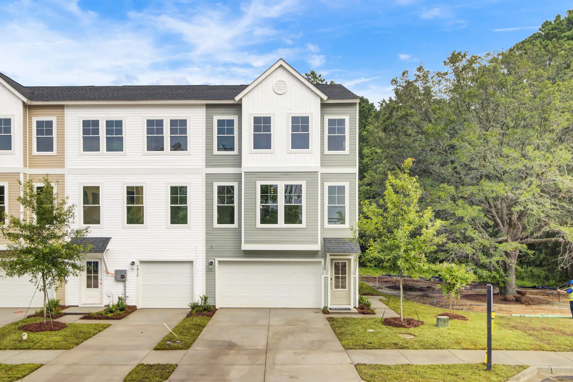 505 Caledon Court