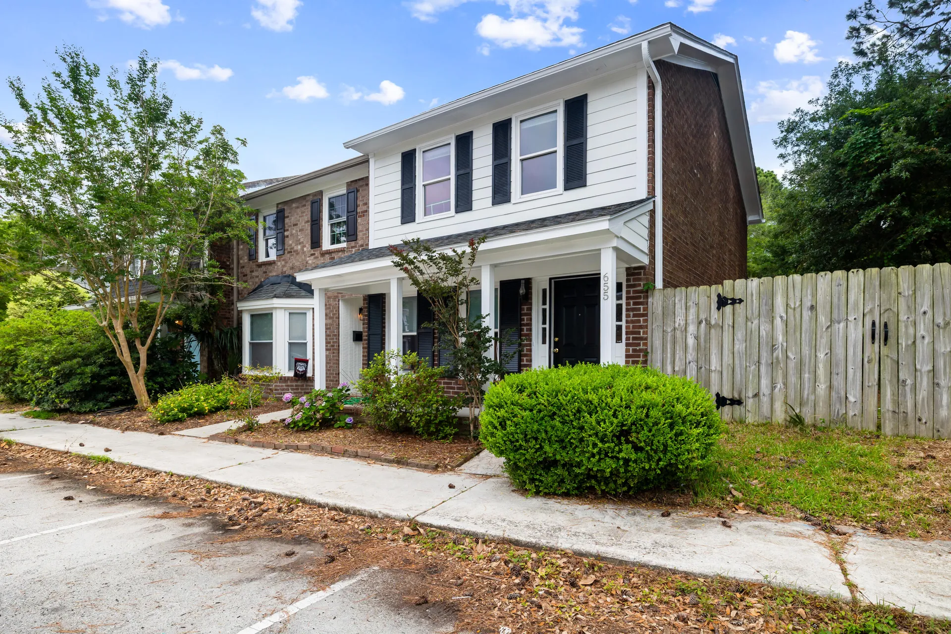 Bay Tree, Mount Pleasant Community