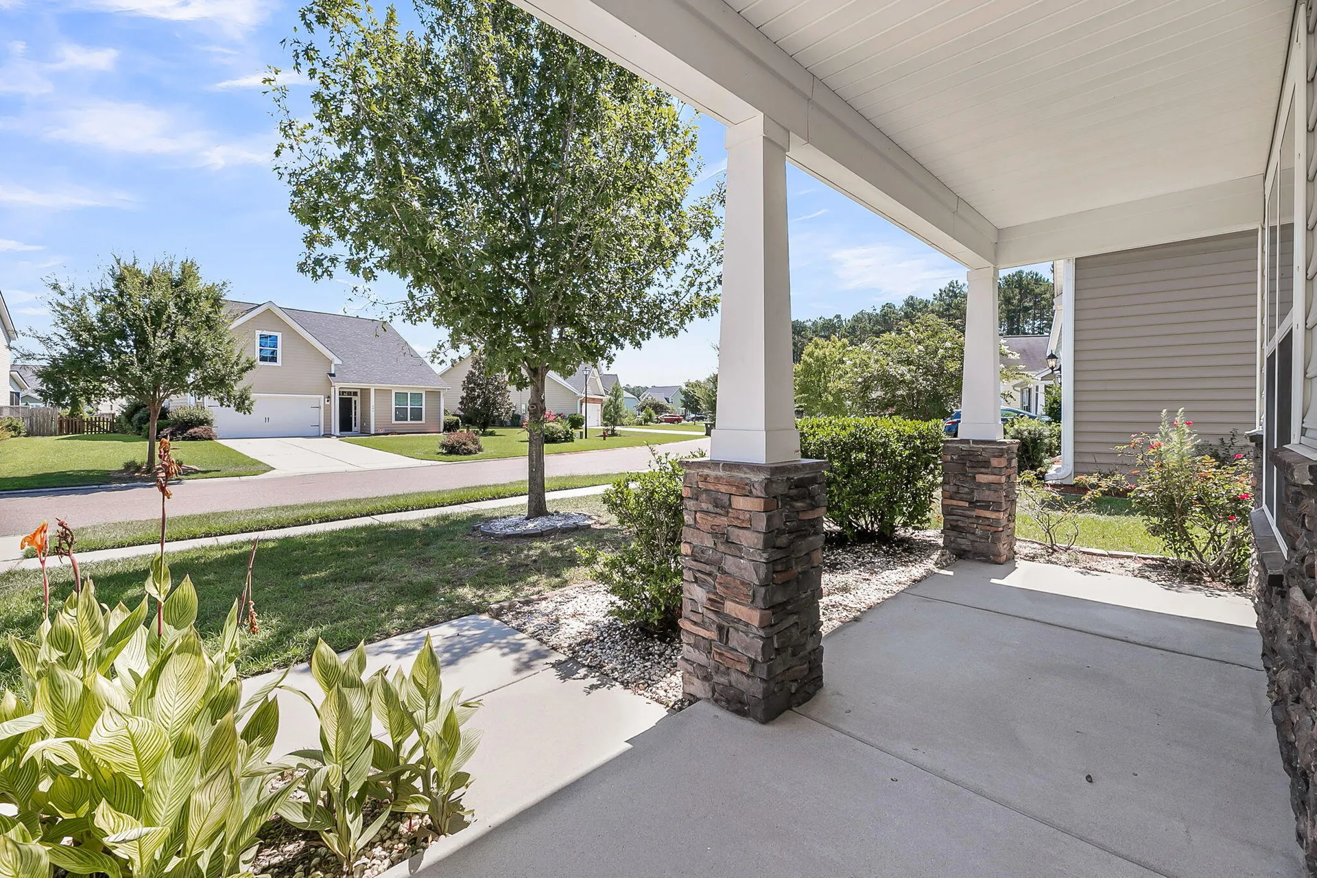 Property image 2 at 339 Spectrum Road, Summerville, SC 29486