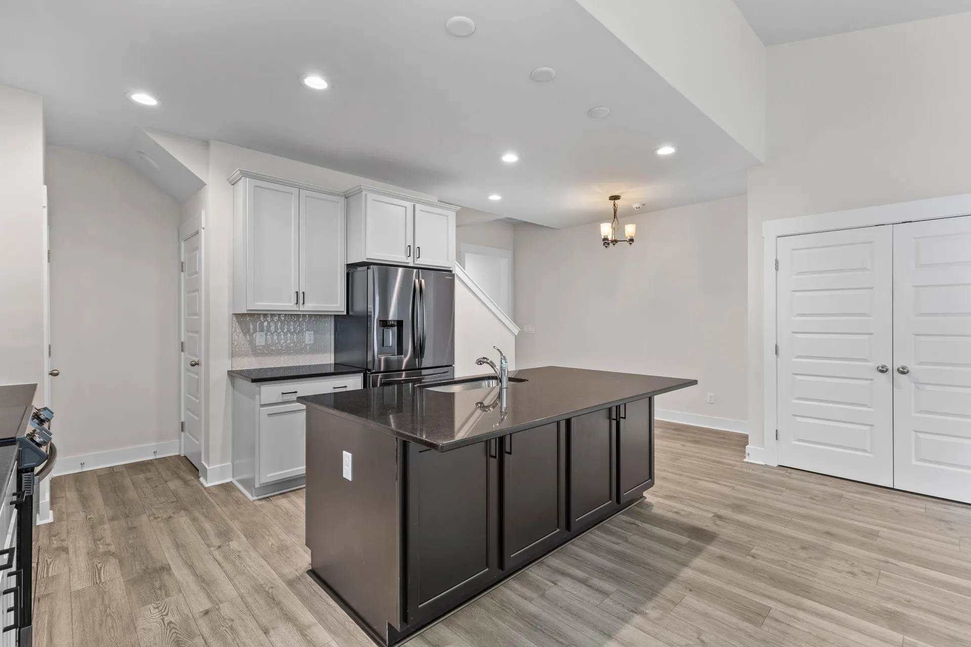 Property image 3 at 5100 Park Creek Avenue, North Charleston, SC 29418