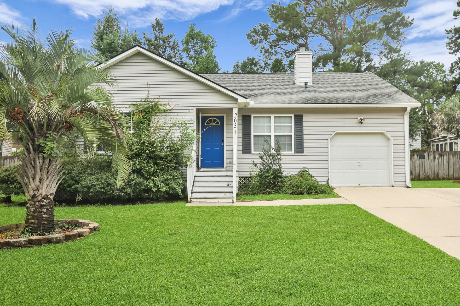 203 Amberjack Way