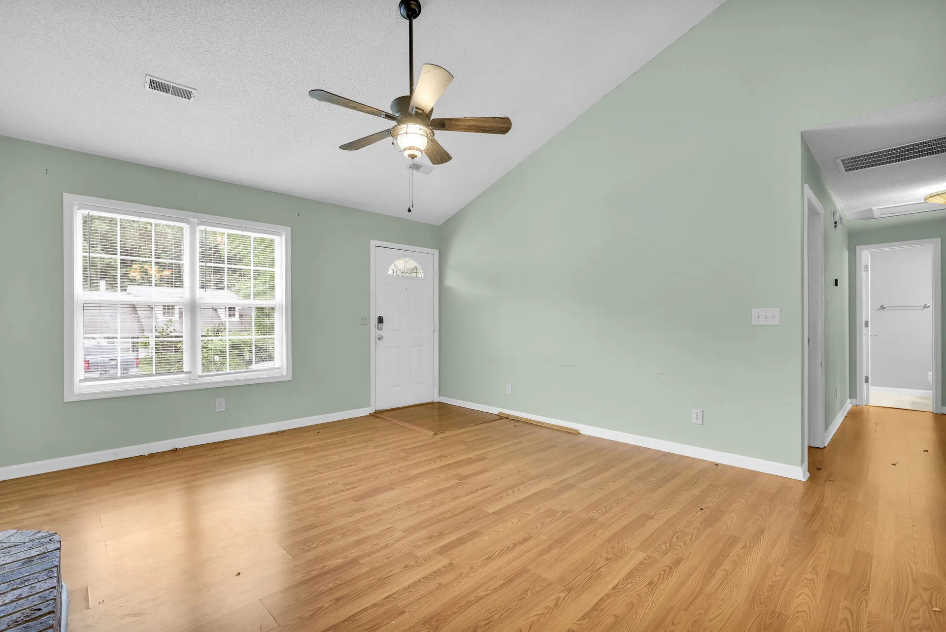 Property image 5 at 203 Amberjack Way, Summerville, SC 29485