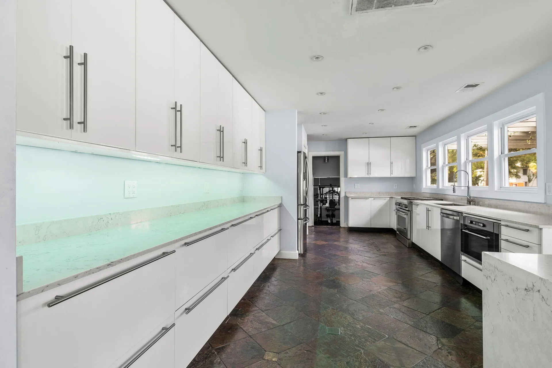 Property image 2 at 43 N Enston Avenue, Charleston, SC 29403