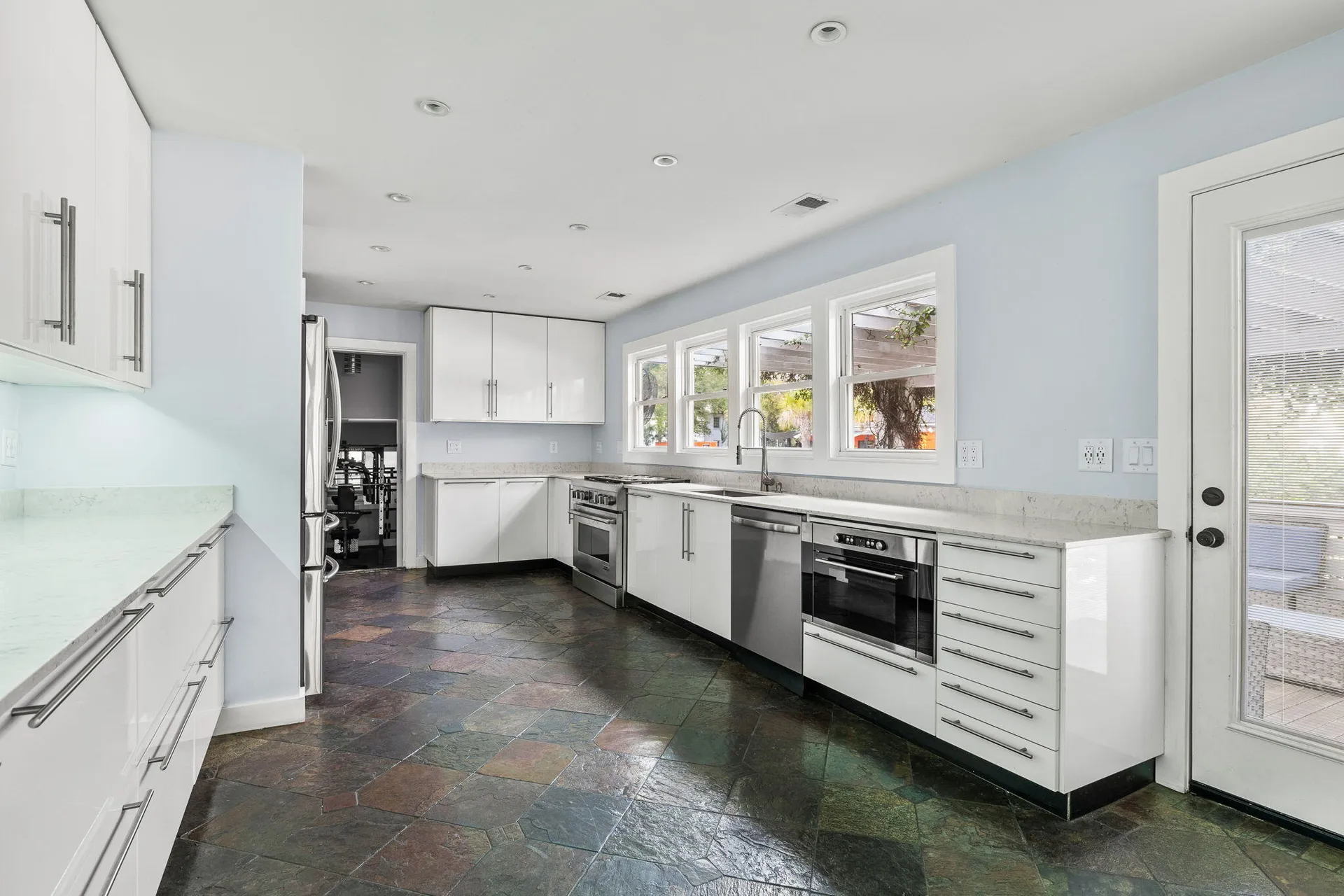 Property image 3 at 43 N Enston Avenue, Charleston, SC 29403