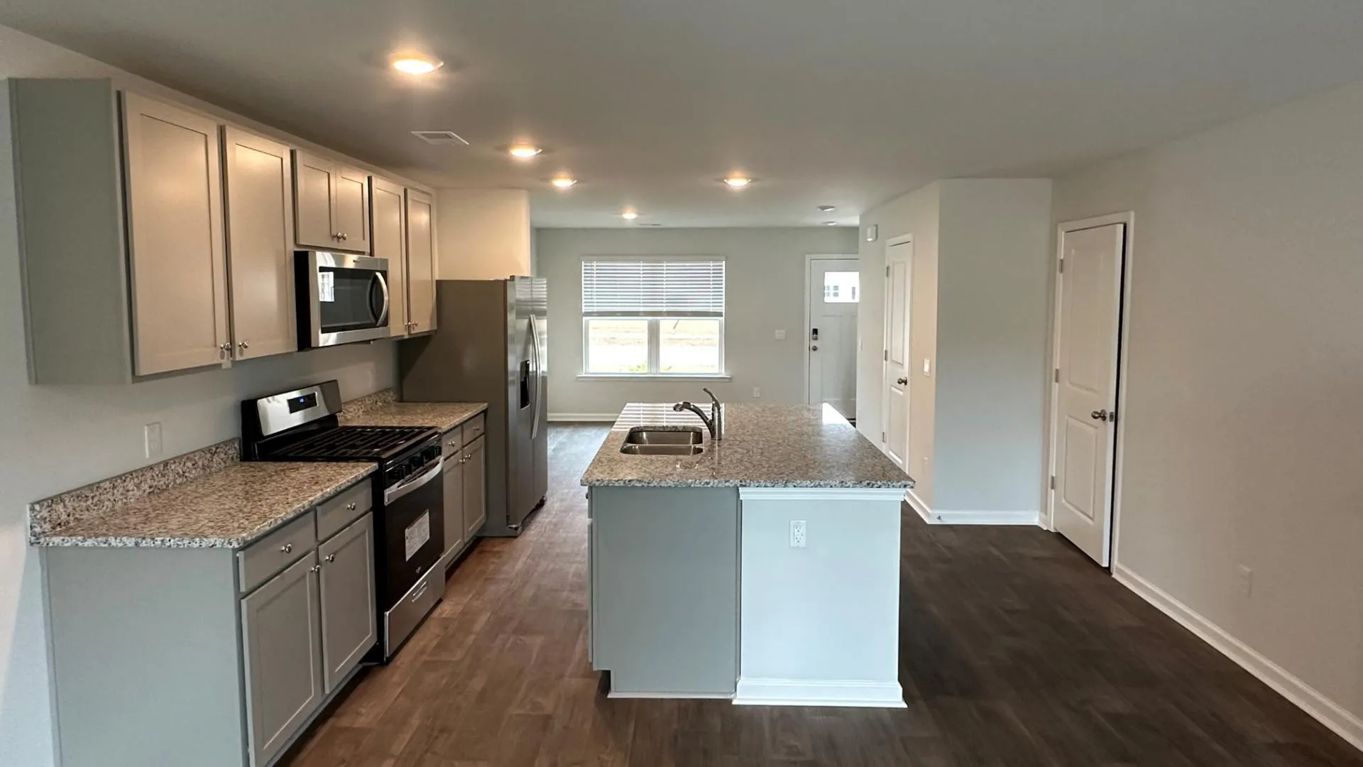Property image 2 at 137 Haventree Court, Summerville, SC 29486