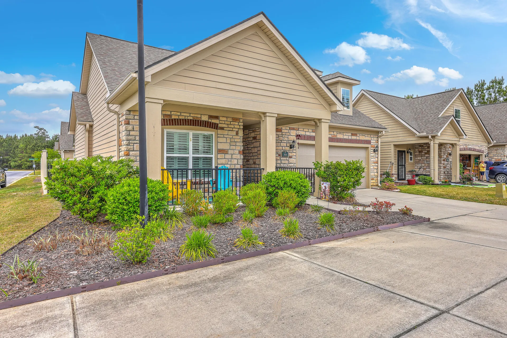 Property image 3 at 301 Blakely Village Lane, Summerville, SC 29486