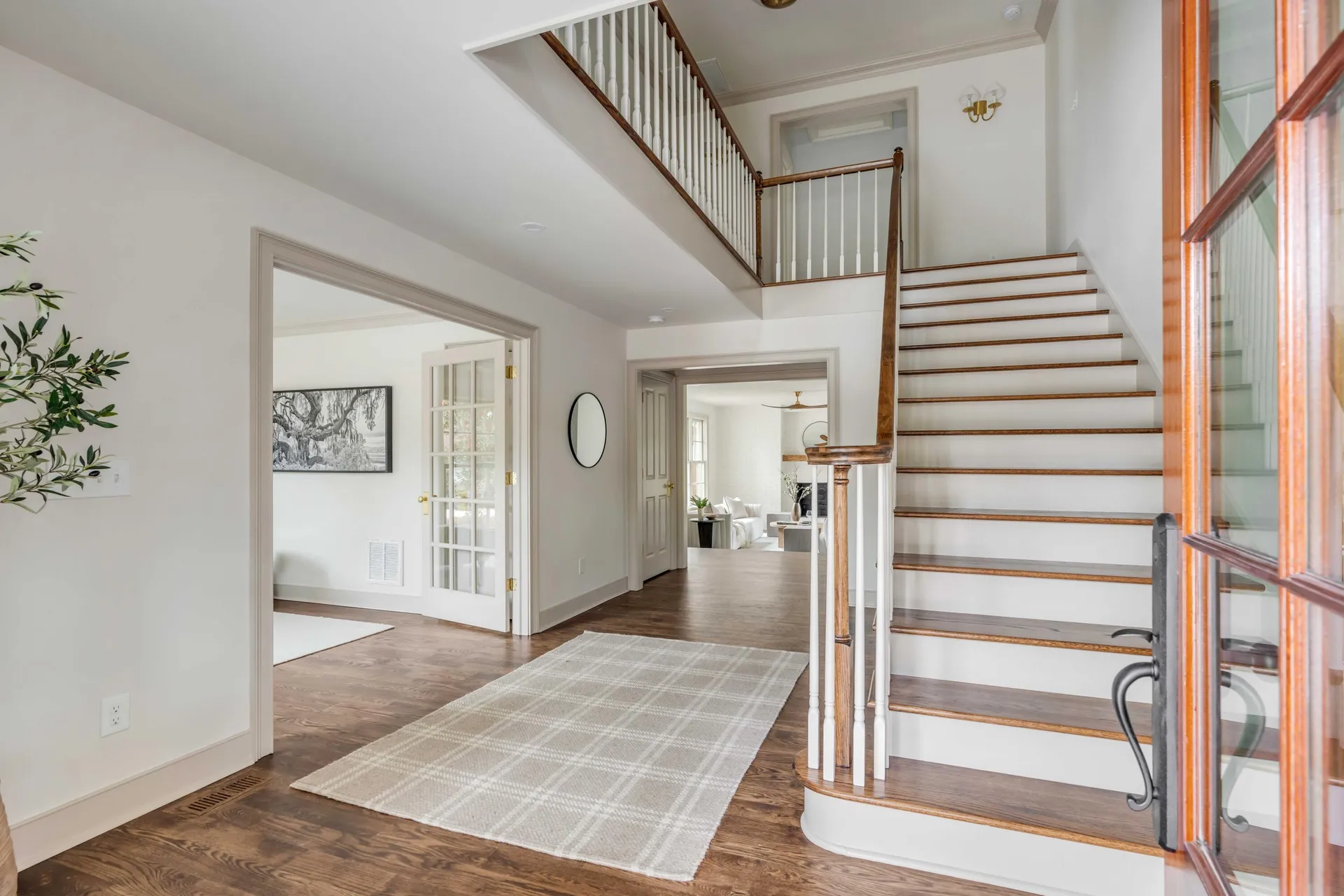 Property image 5 at 19 Ponce De Leon Avenue, Charleston, SC 29407