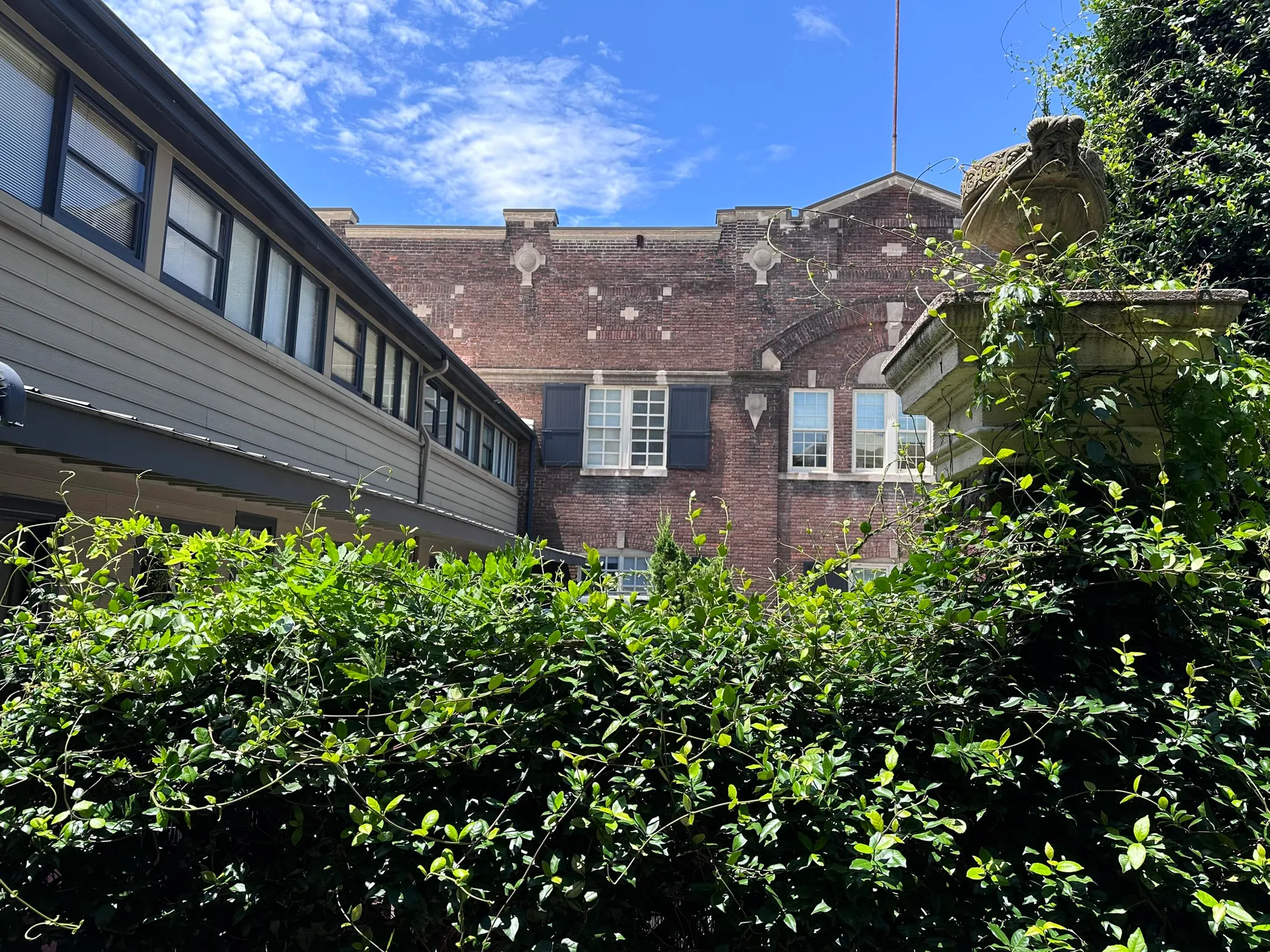 Property image 4 at 309 Meeting Street 19, Charleston, SC 29401