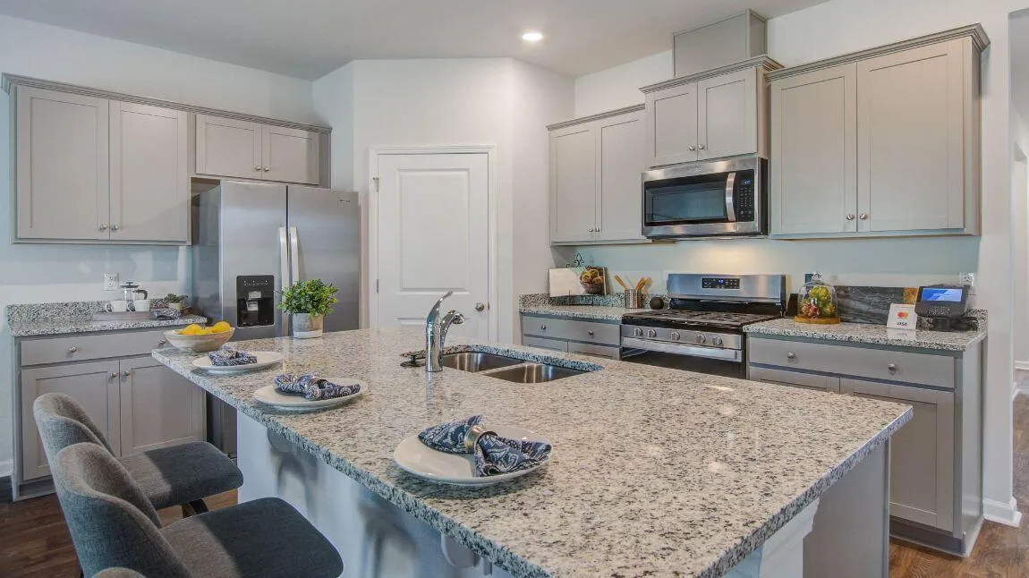 Property image 4 at 323 Willow Run Drive, Summerville, SC 29486