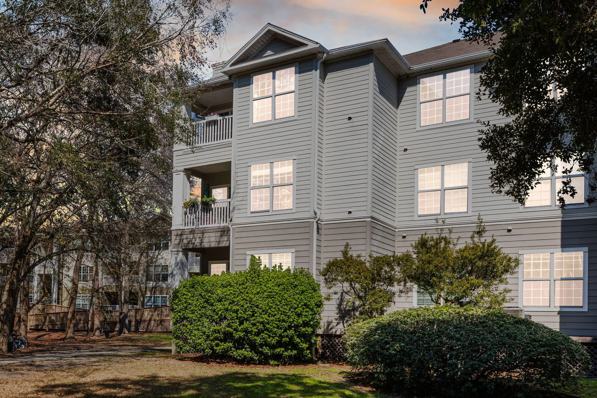 700 Daniel Ellis Drive 5302