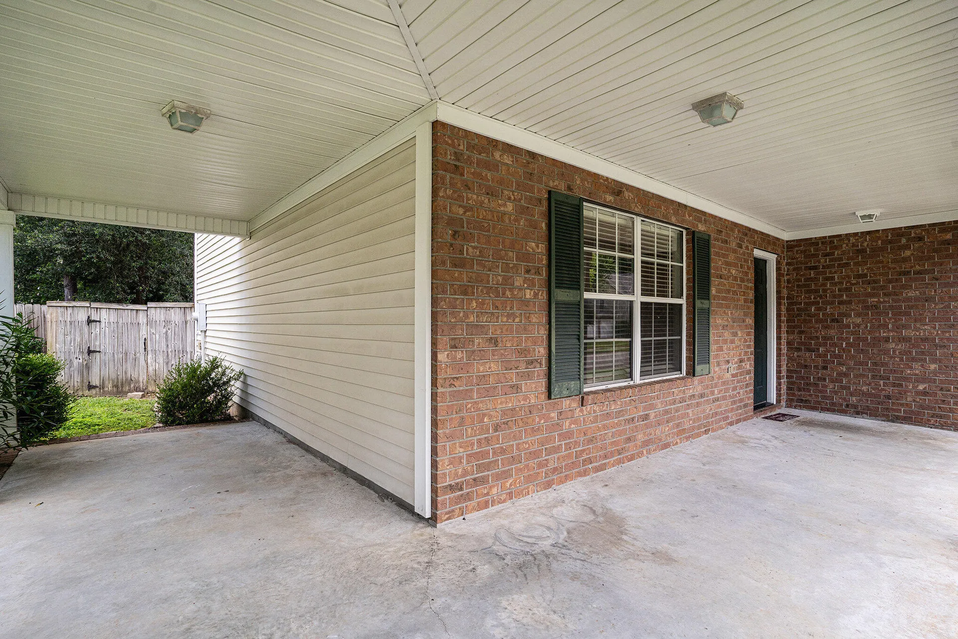 Property image 3 at 133 Guildford Drive, Goose Creek, SC 29445
