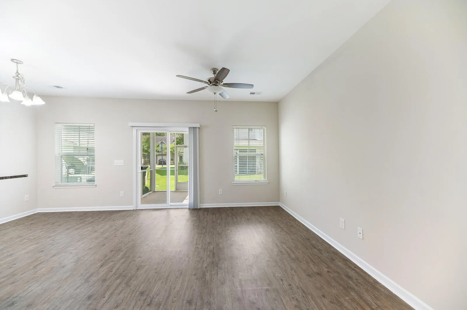 Property image 4 at 540 Truman Drive, Goose Creek, SC 29445