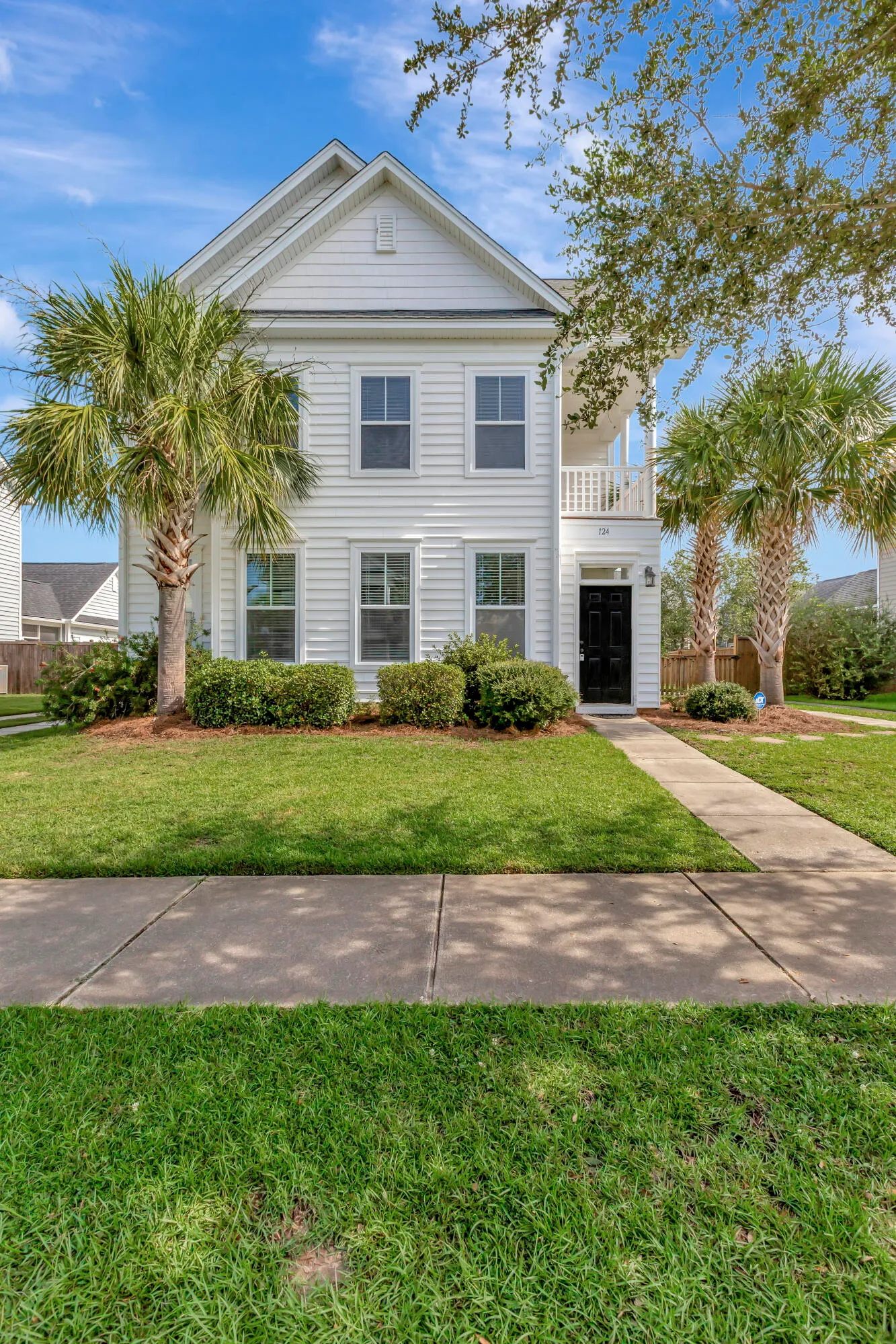 Reminisce, Summerville Community