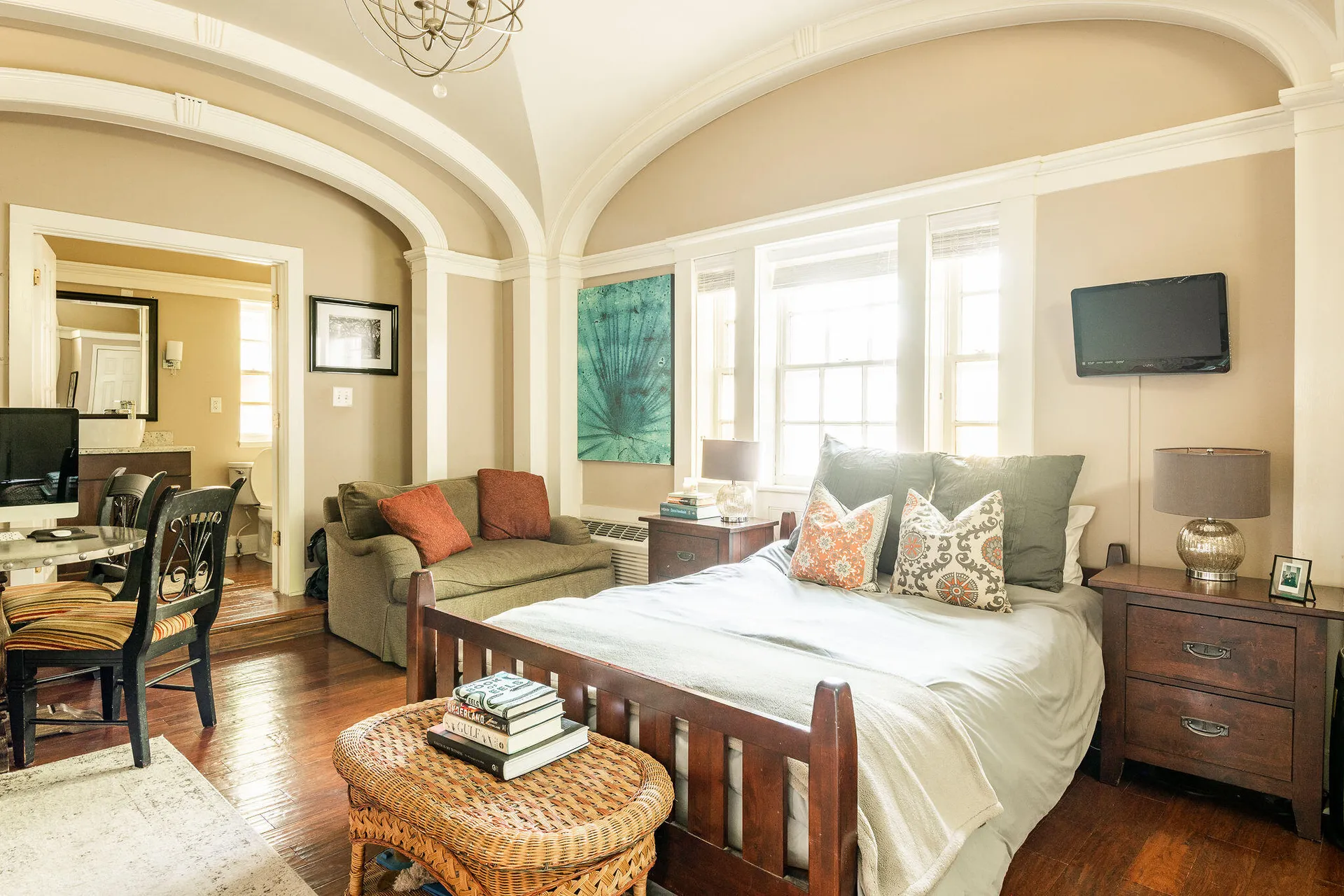 Property image 2 at 12 Bee Street C, Charleston, SC 29403