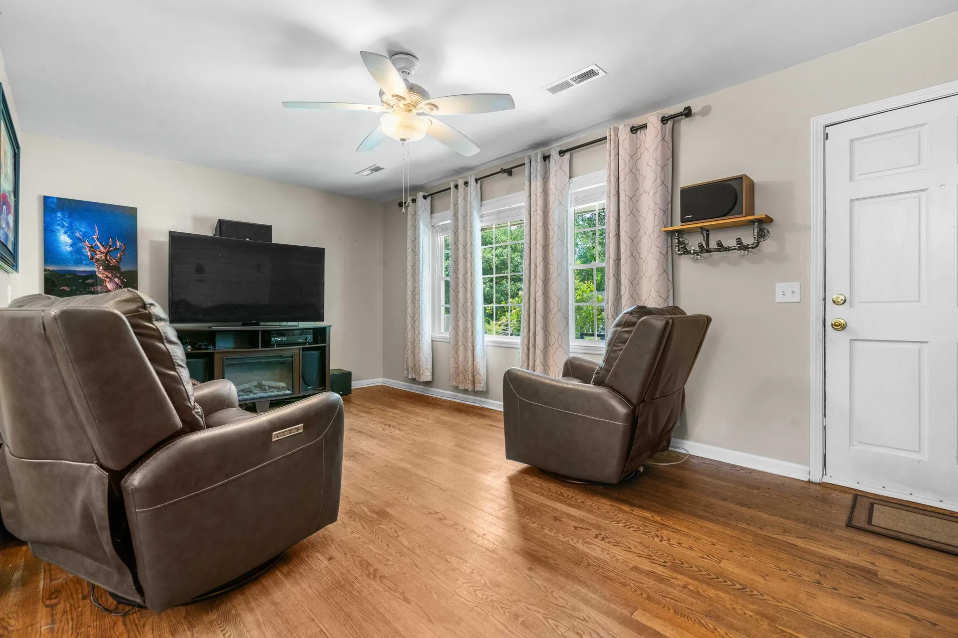 Property image 3 at 7 Azalea Court, Goose Creek, SC 29445