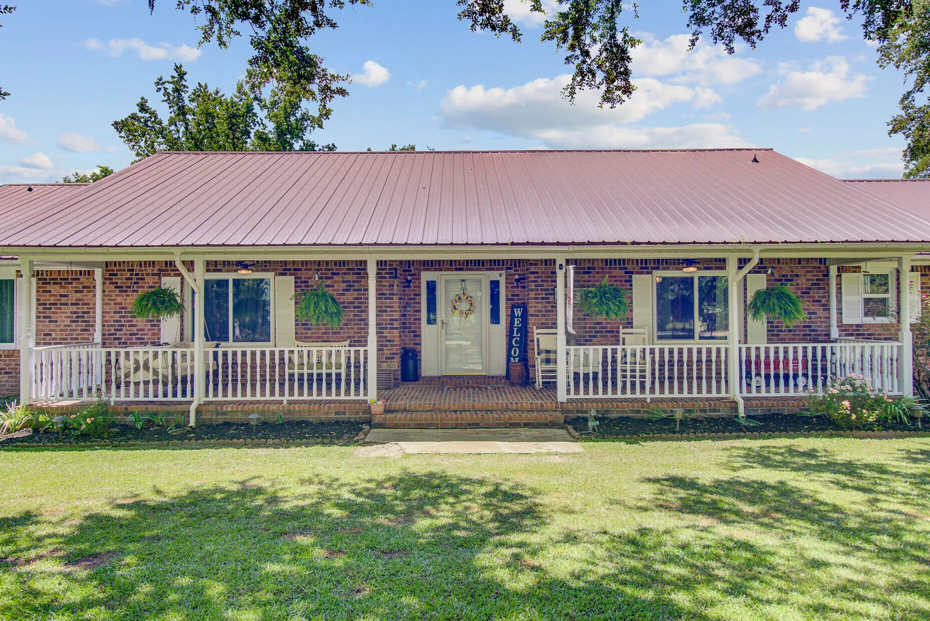 Property image 2 at 138 Brant Acres Lane, Bonneau, SC 29431