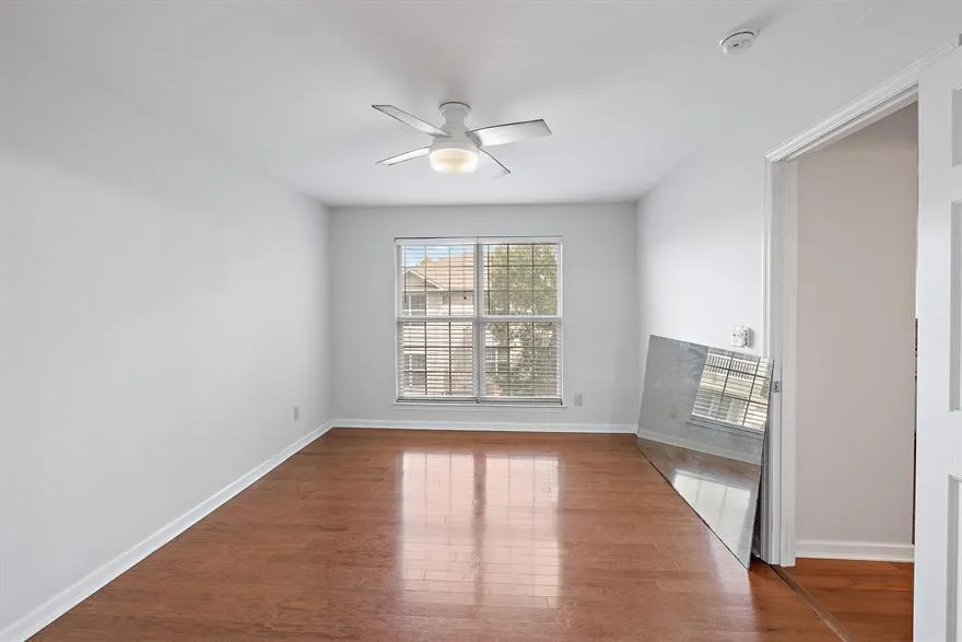 Property image 5 at 700 Daniel Ellis Drive 11302, Charleston, SC 29412