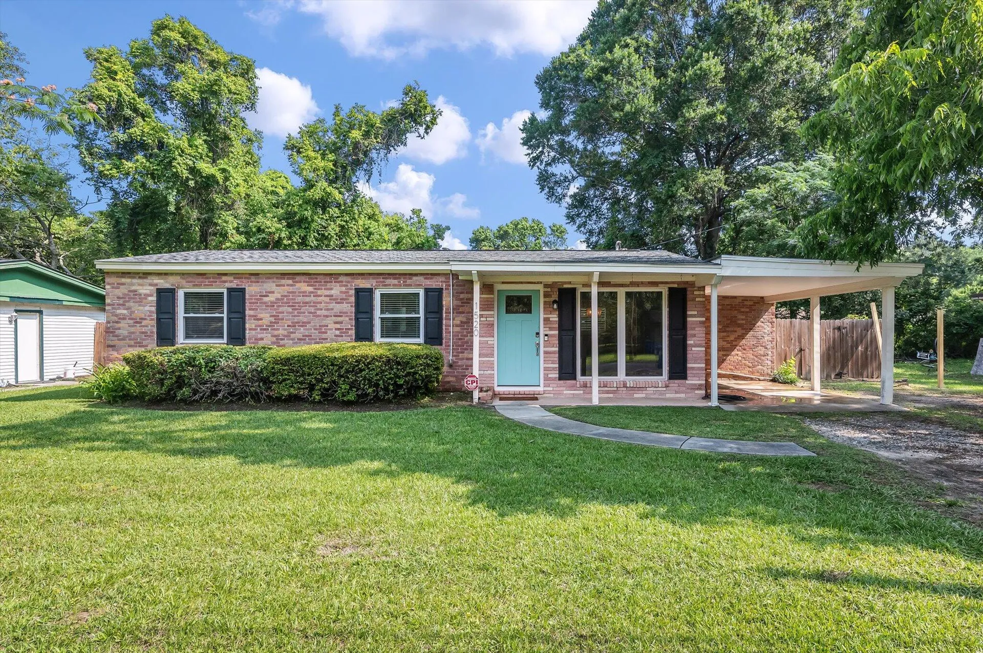 1520 Kirklees Abbey Drive