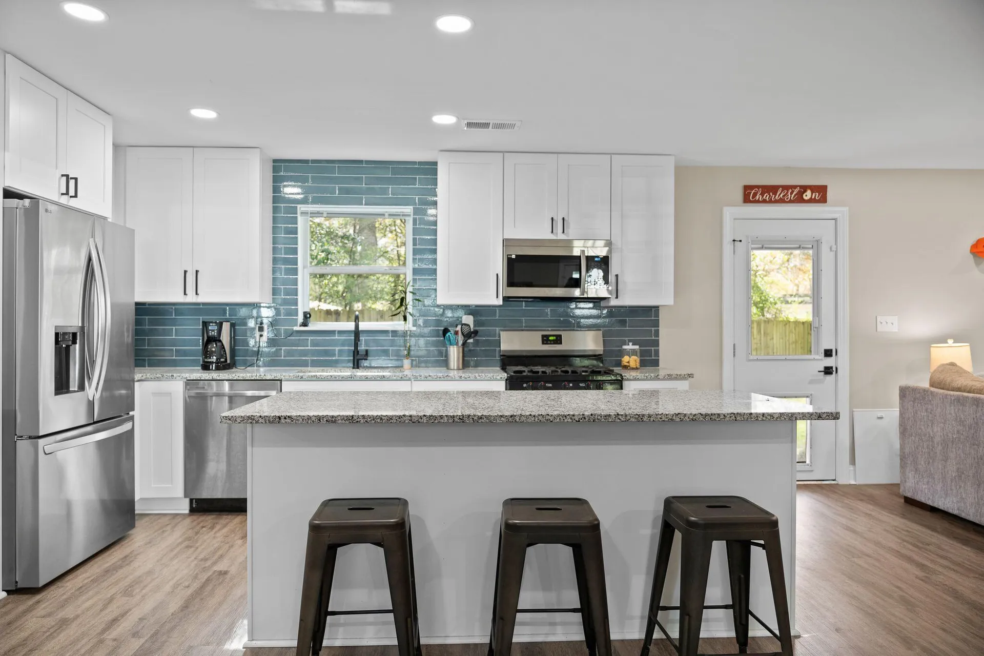 Property image 5 at 914 King Richard Drive, Charleston, SC 29407