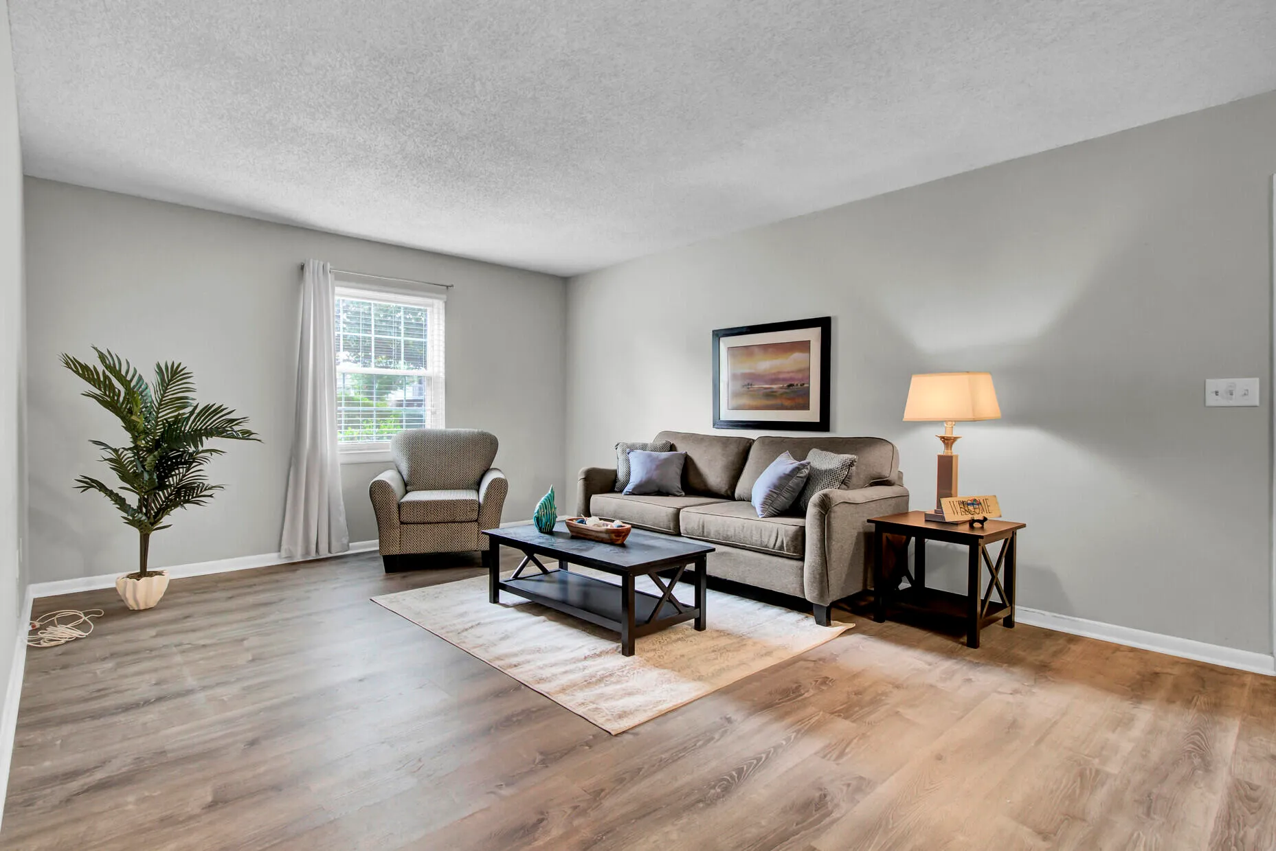 21 Rivers Point Row 4b