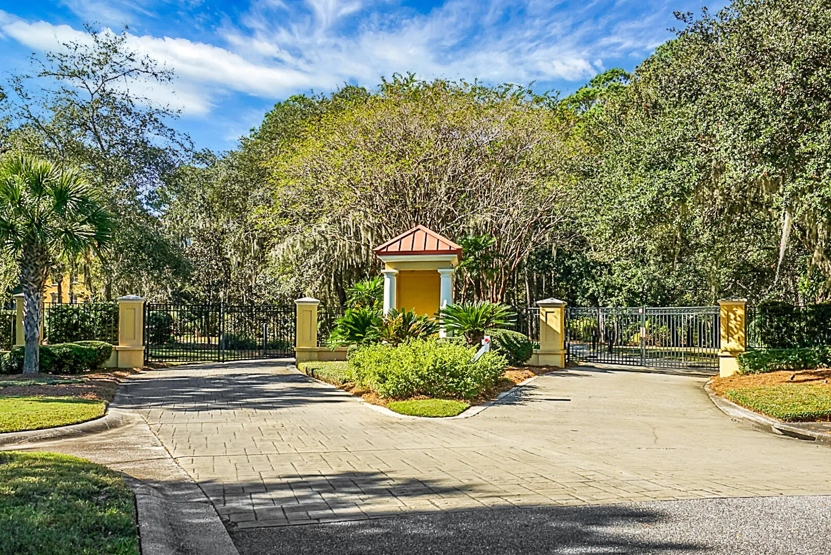 Property image 4 at 4252 Faber Place Drive 203, North Charleston, SC 29405