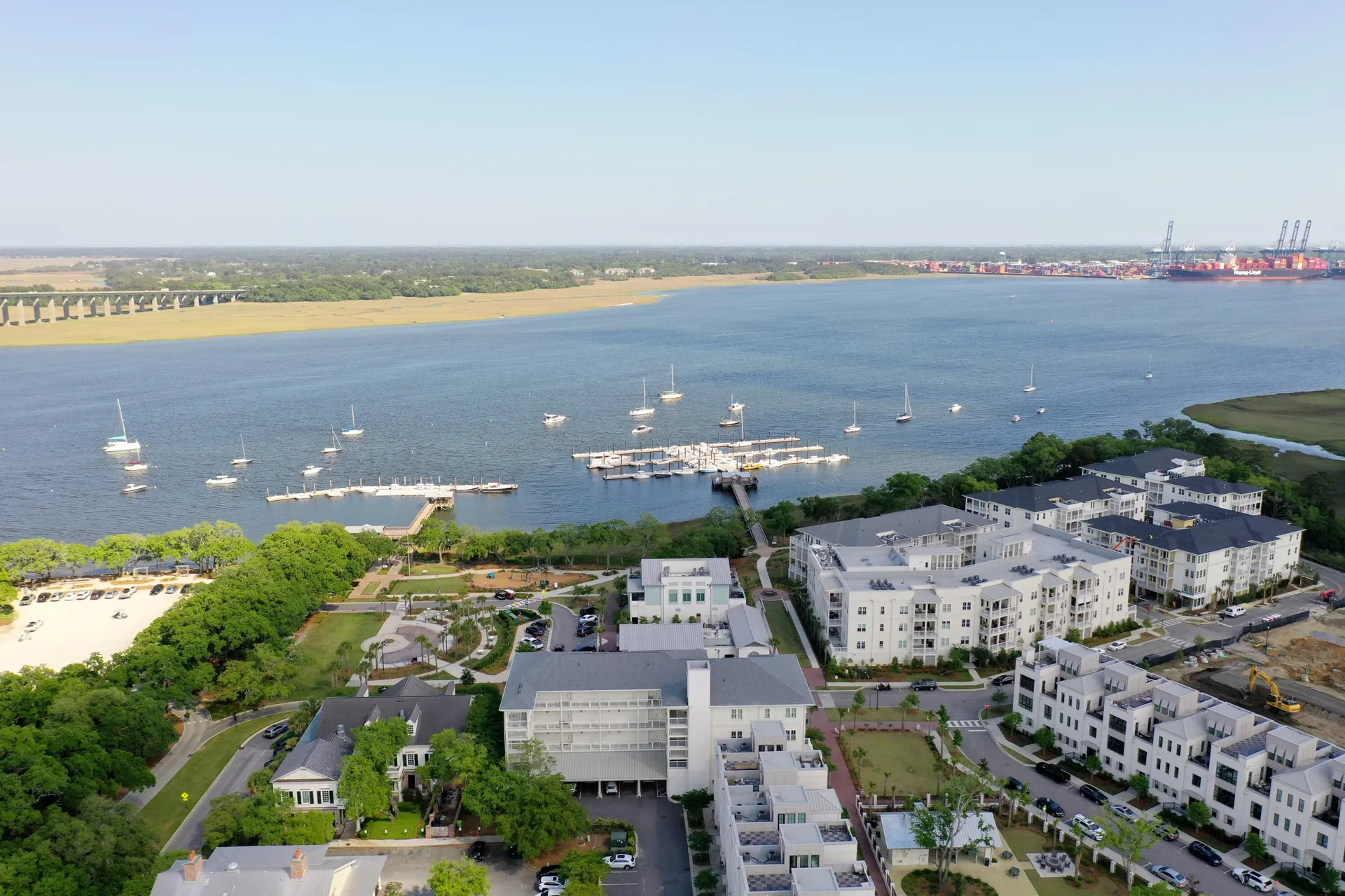 301 Longshore Street 423