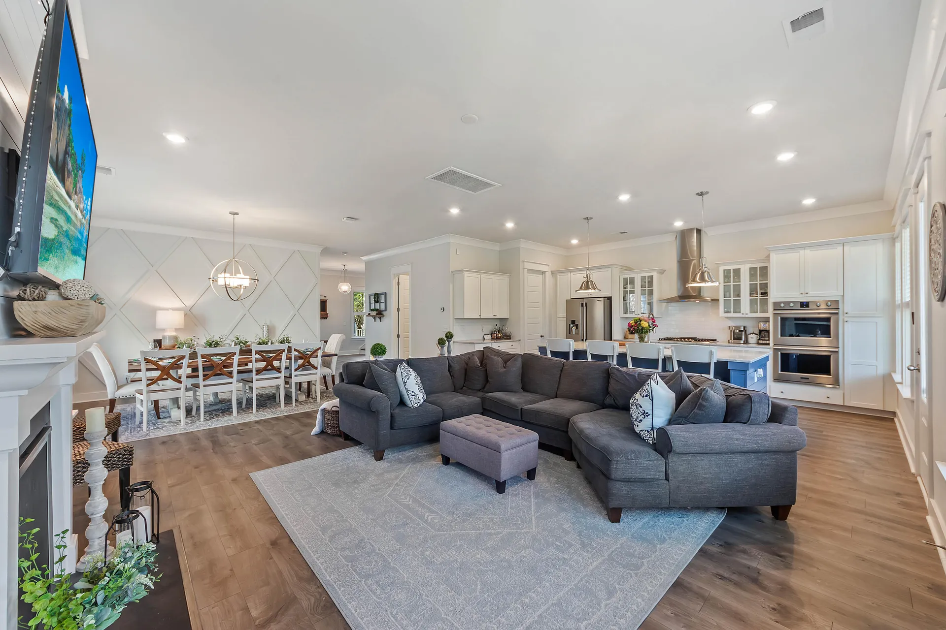 2924 Tranquility Road