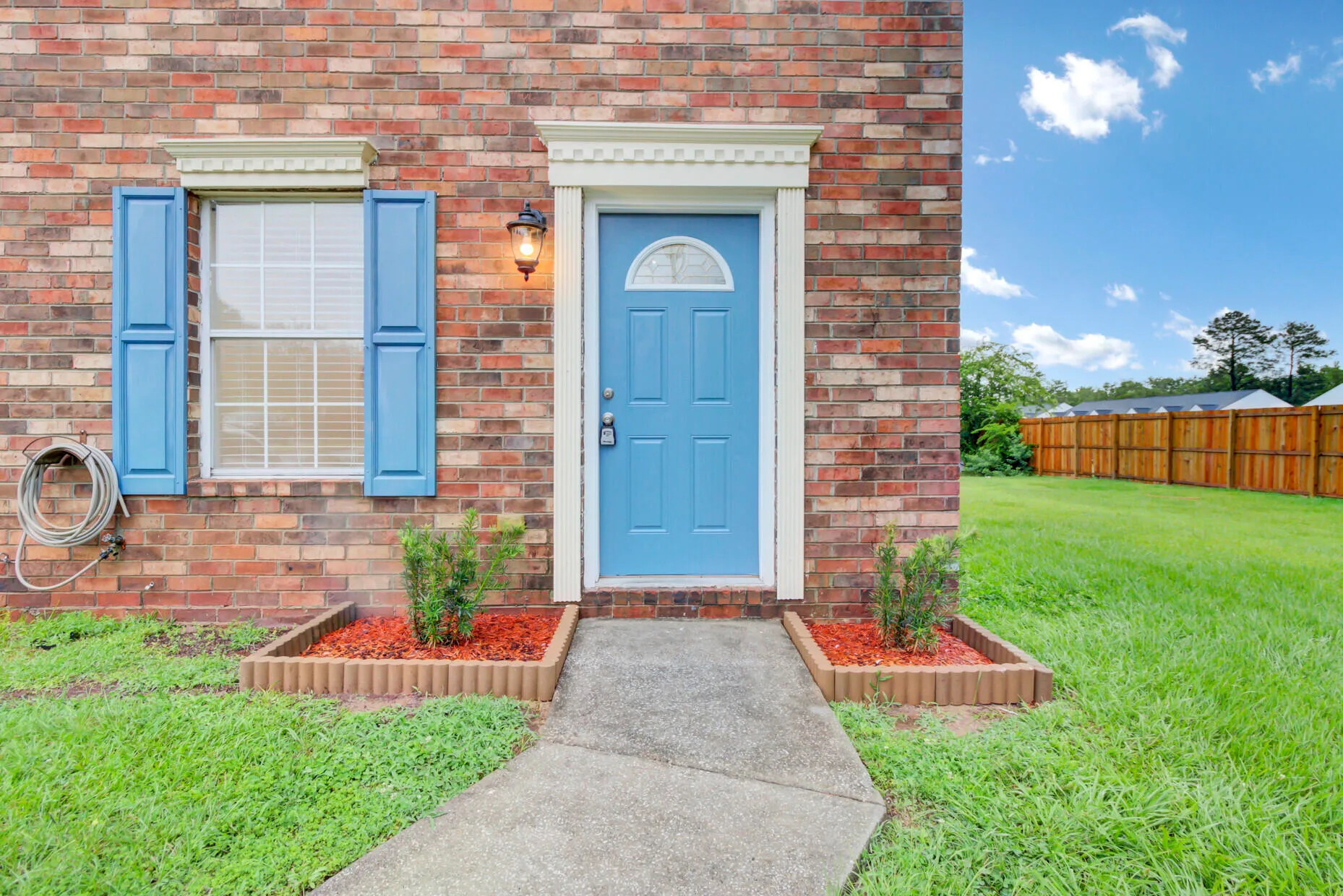 Sedgefield Townhouses, Goose Creek Community