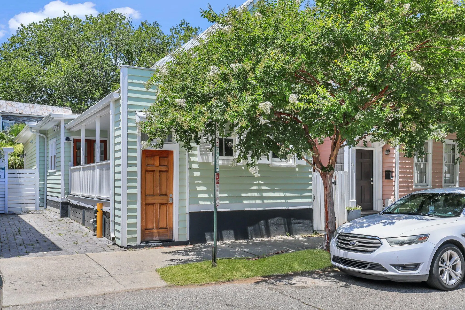 Property image 2 at 40 Morris Street, Charleston, SC 29403