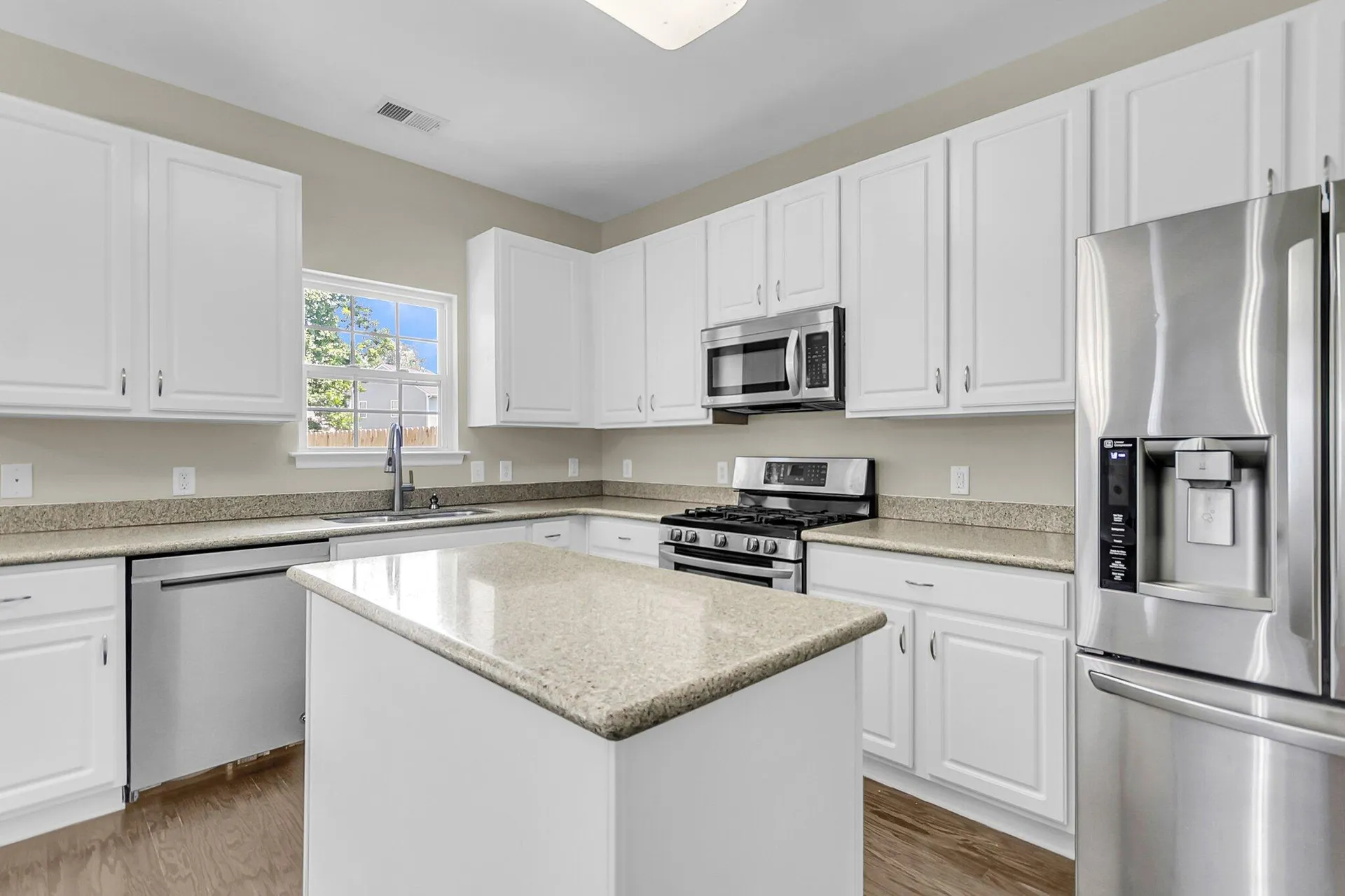 Property image 5 at 9253 N Moreto Circle, Summerville, SC 29485