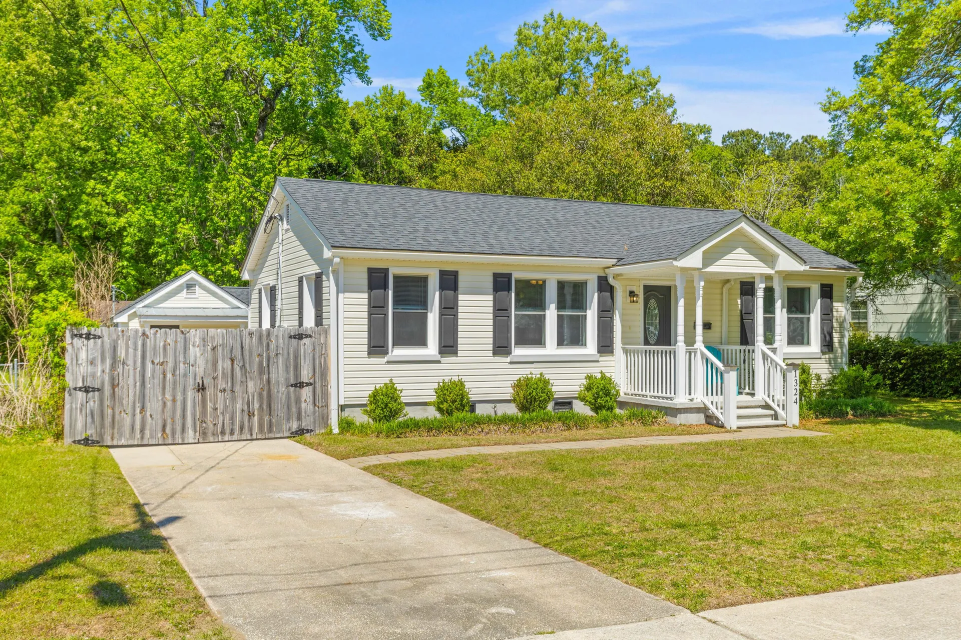 Property image 5 at 1324 Maxwell Street, North Charleston, SC 29405