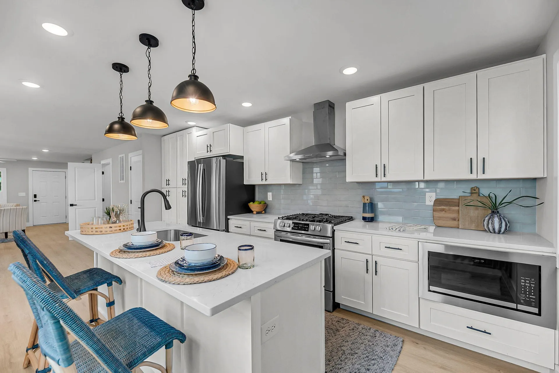 Property image 3 at 65 Simons Street, Charleston, SC 29403