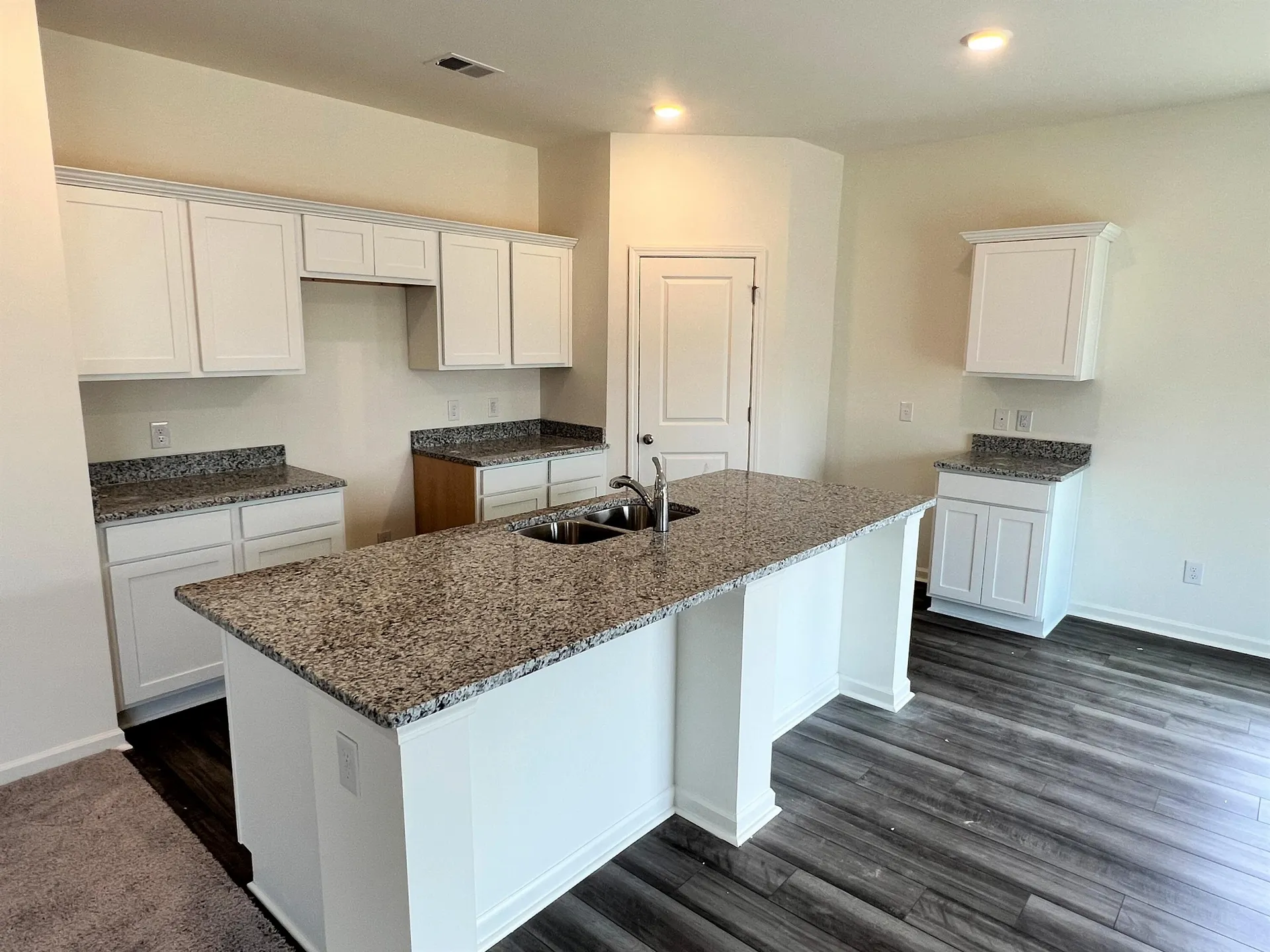 Property image 2 at 526 Pender Woods Drive, Summerville, SC 29486