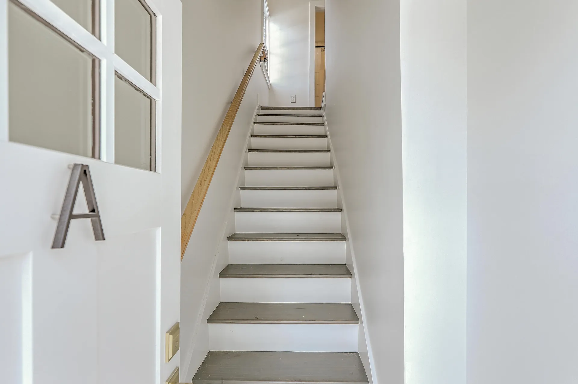 Property image 3 at 68 Lee Street B, Charleston, SC 29403