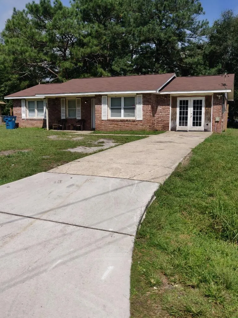 4450 Hardwood Street