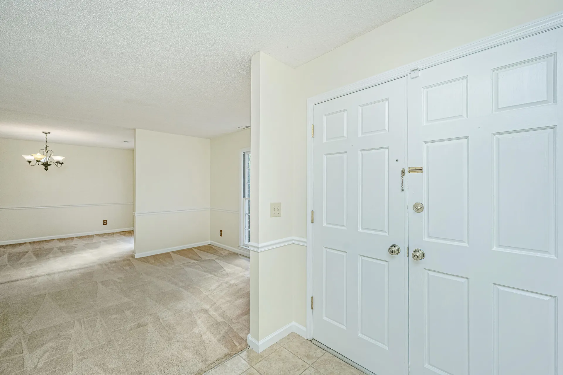 Property image 2 at 672 Old Plantation Road, Charleston, SC 29412
