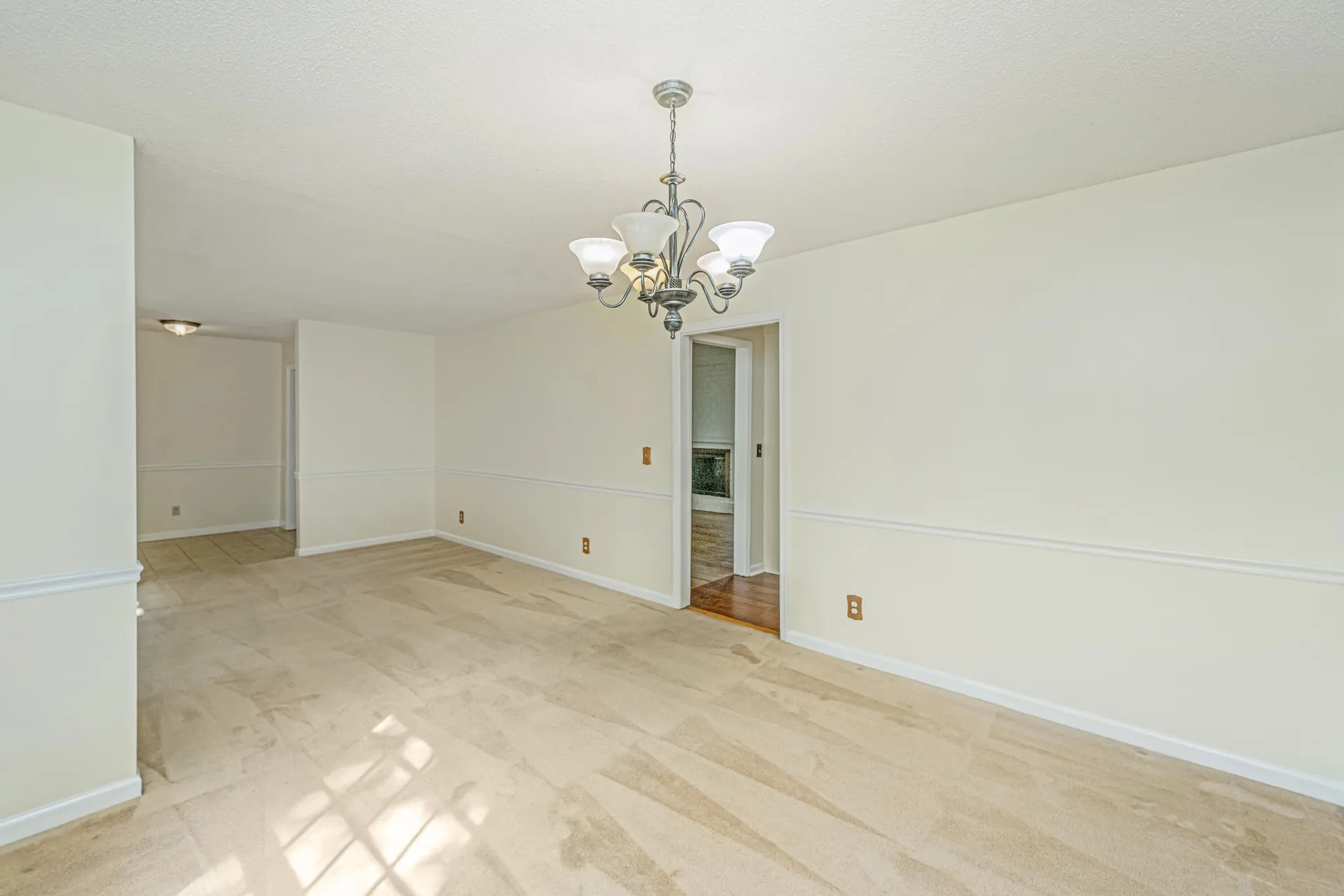 Property image 4 at 672 Old Plantation Road, Charleston, SC 29412