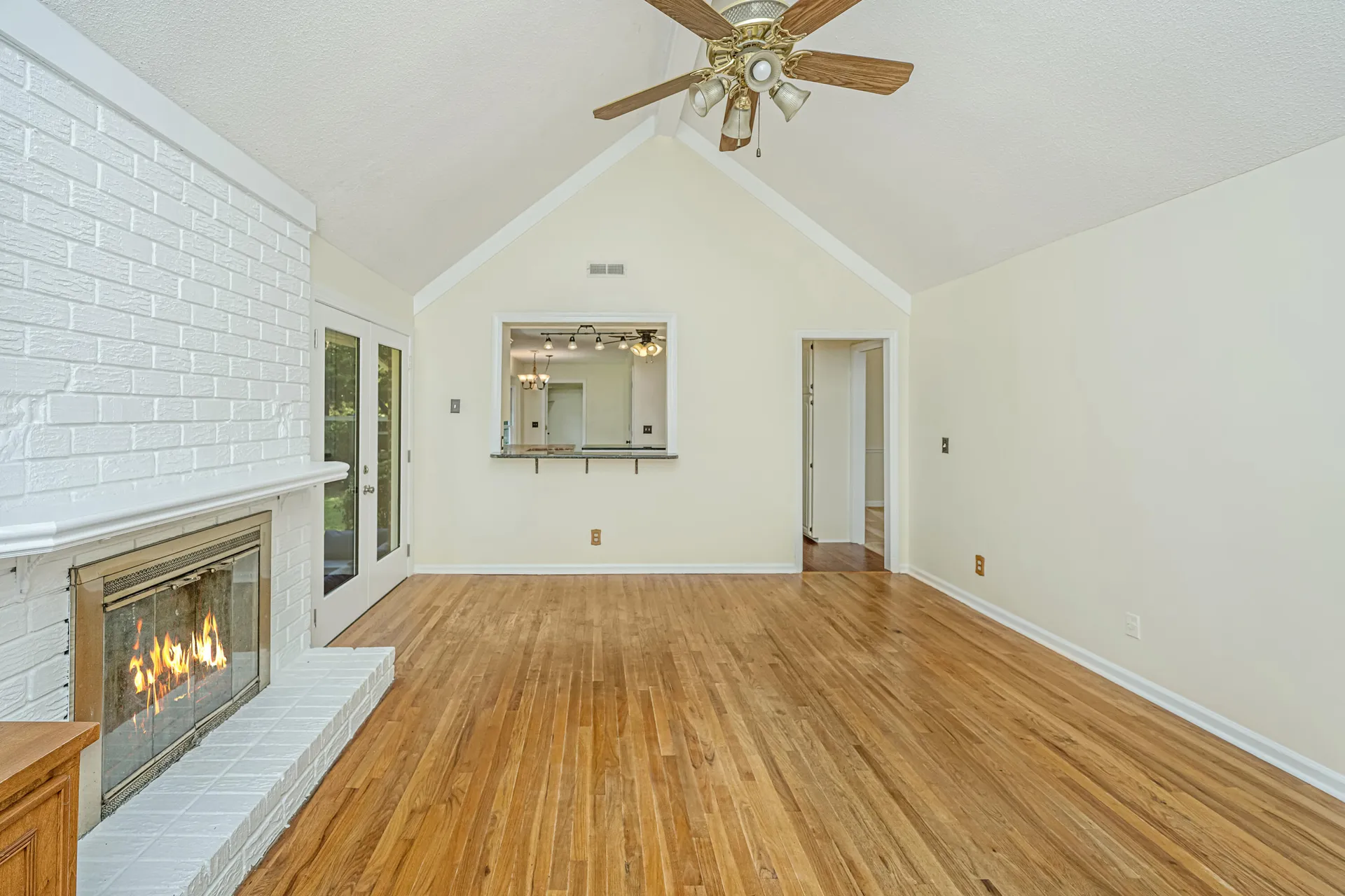 Property image 5 at 672 Old Plantation Road, Charleston, SC 29412