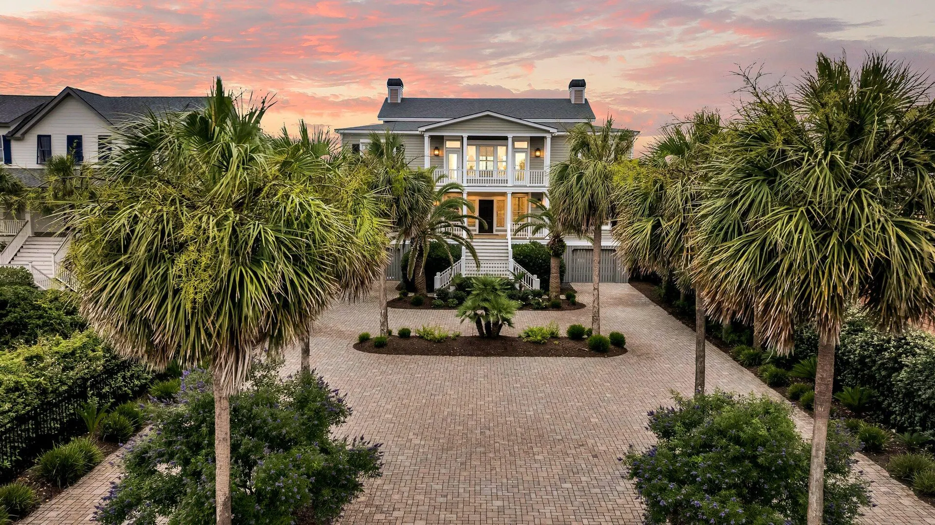 Property image 2 at 210 Ocean Boulevard, Isle of Palms, SC 29451