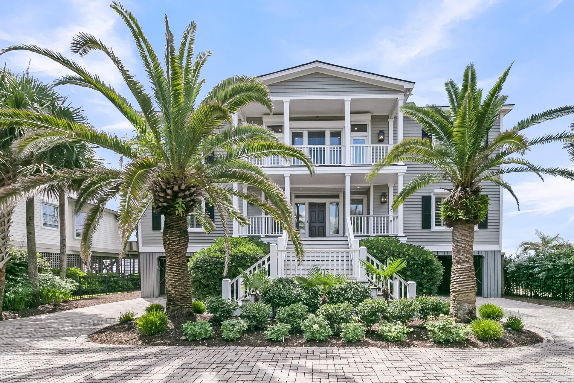 Property image 5 at 210 Ocean Boulevard, Isle of Palms, SC 29451