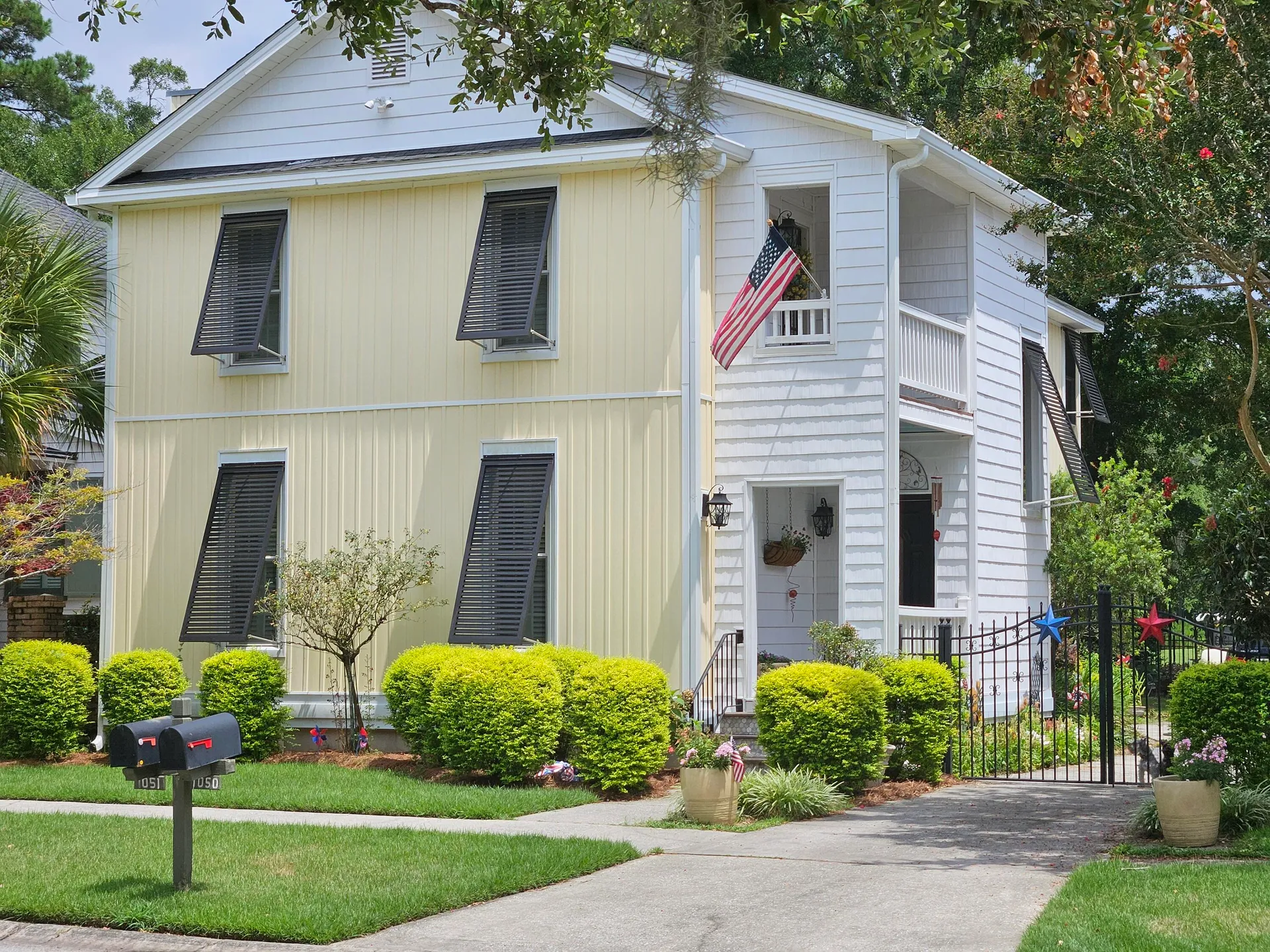 1050 Loyalist Lane